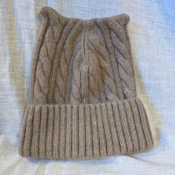 NEW Tan Beige Tan Beanie Hat - Picture 4 of 6